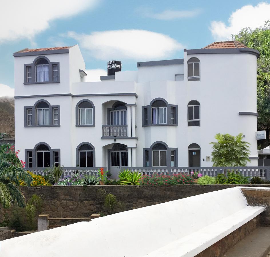 Hotel Cruz Grande-Brava Vila Nova Sintra Exterior foto